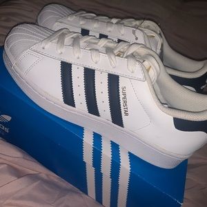 Adidas Superstar Sneakers